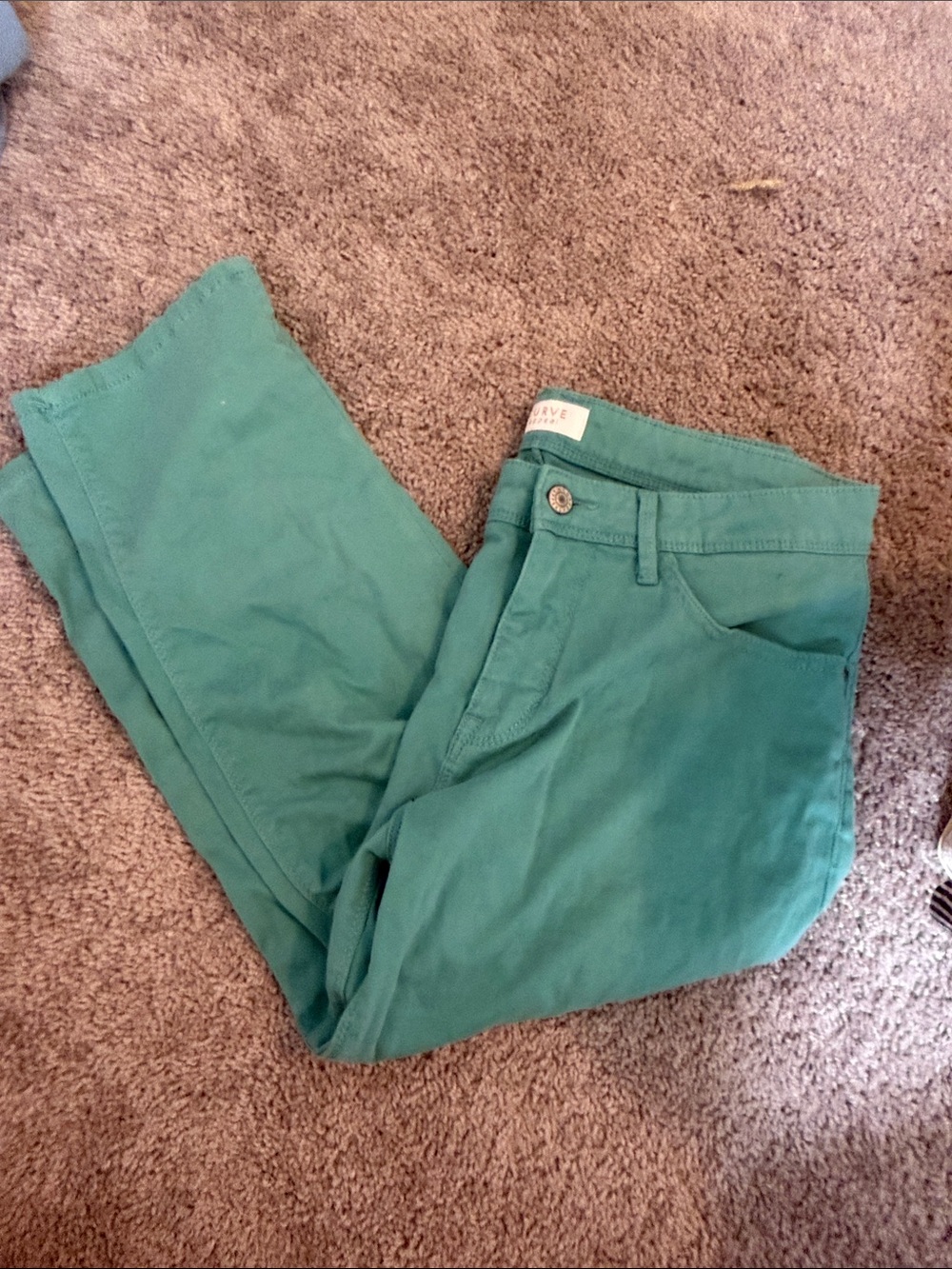 Women’s Teal Capris - Classic Casual Fit